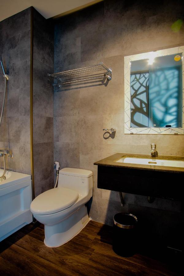 La Hotel Binh Tan Bandar Ho Chi Minh Luaran gambar